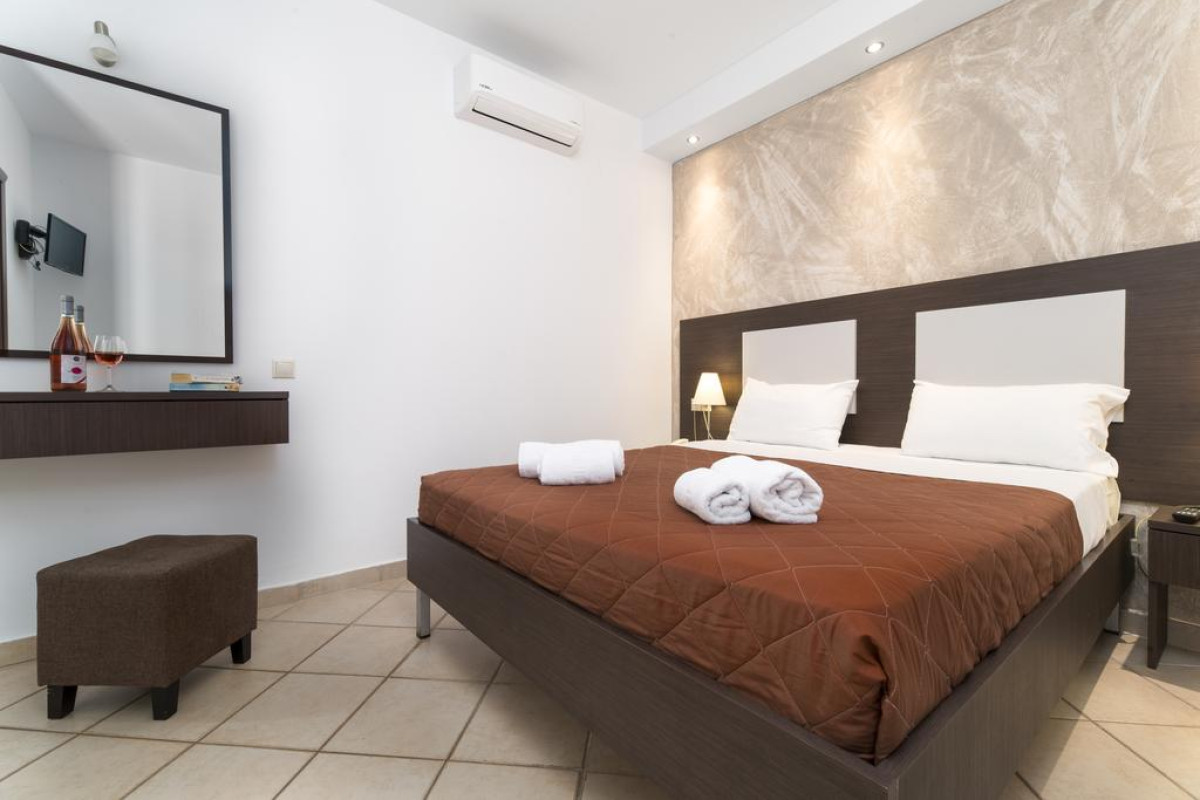 CACTUS HOTEL