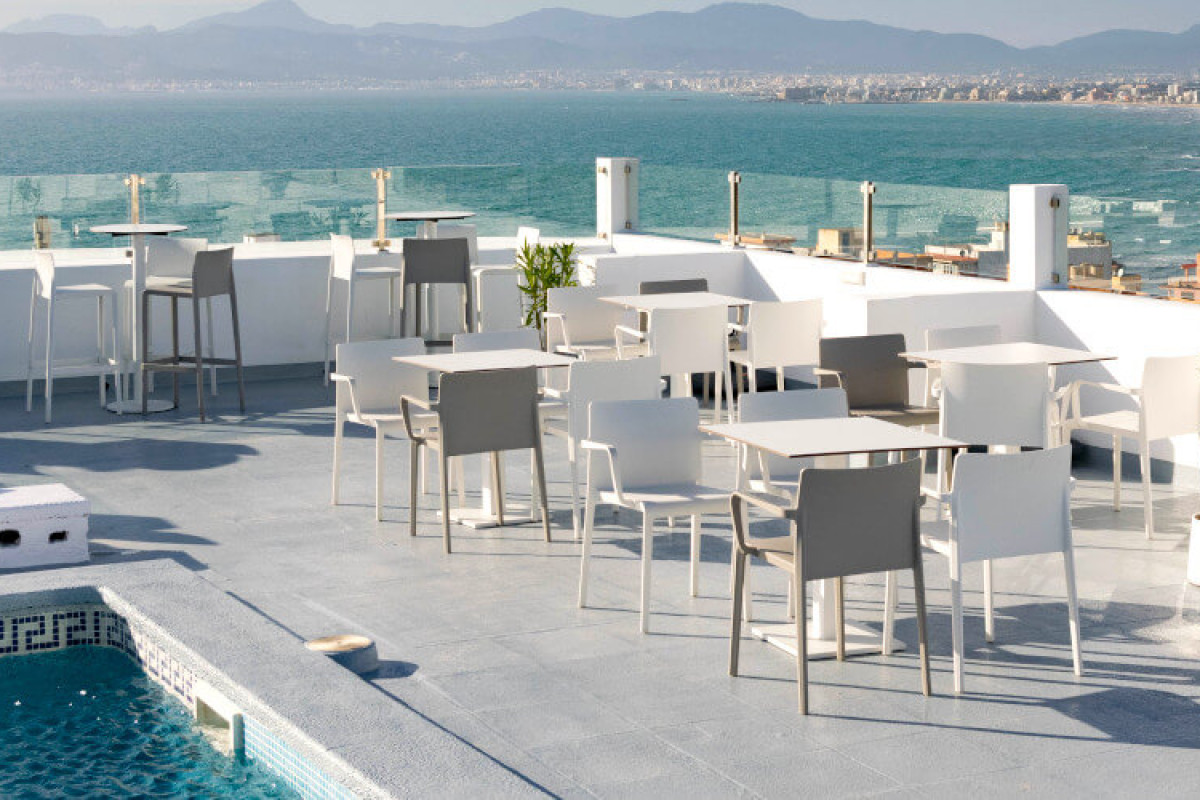 Blue Sea Arenal Tower Adults Only