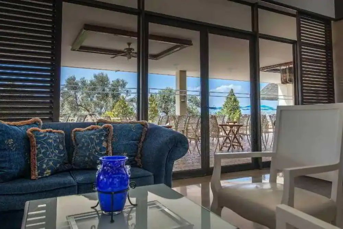 Palmariva Beach Hotel