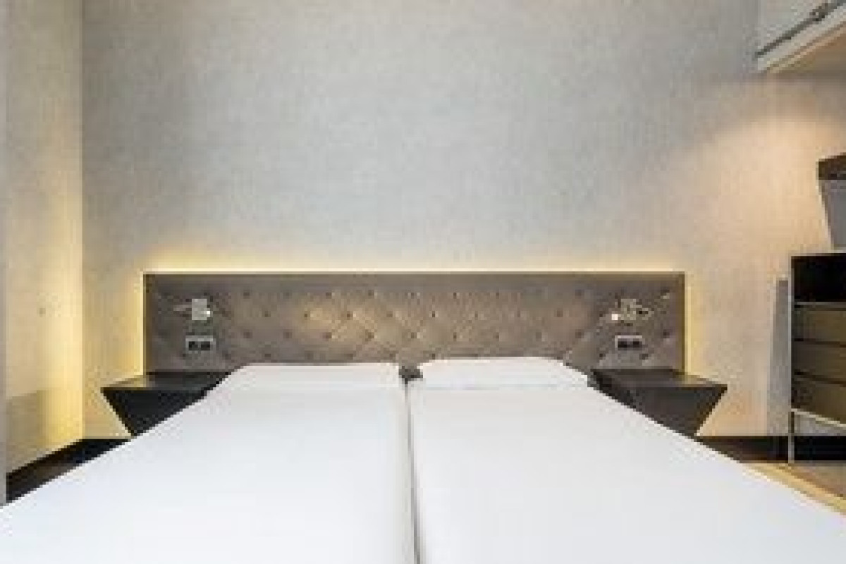 ILUNION BEL ART HOTEL