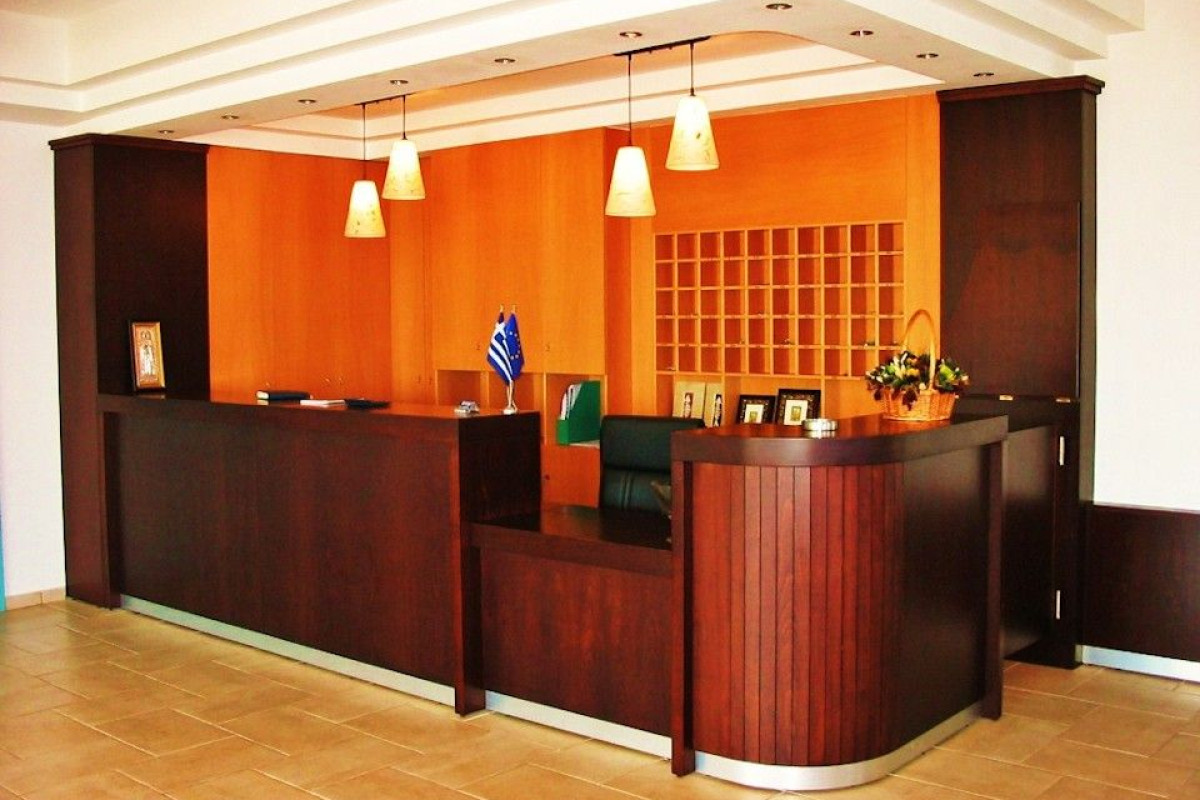 Maranton Beach Hotel