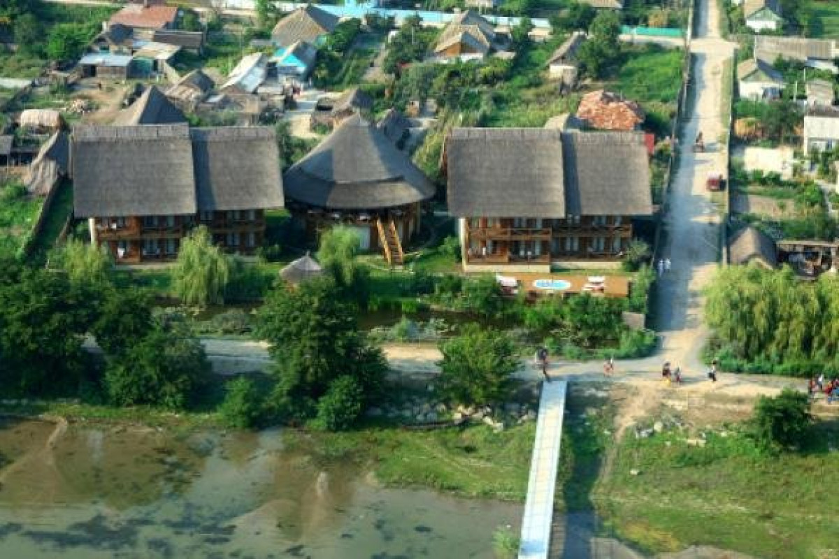 COMPLEX GREEN VILLAGE
