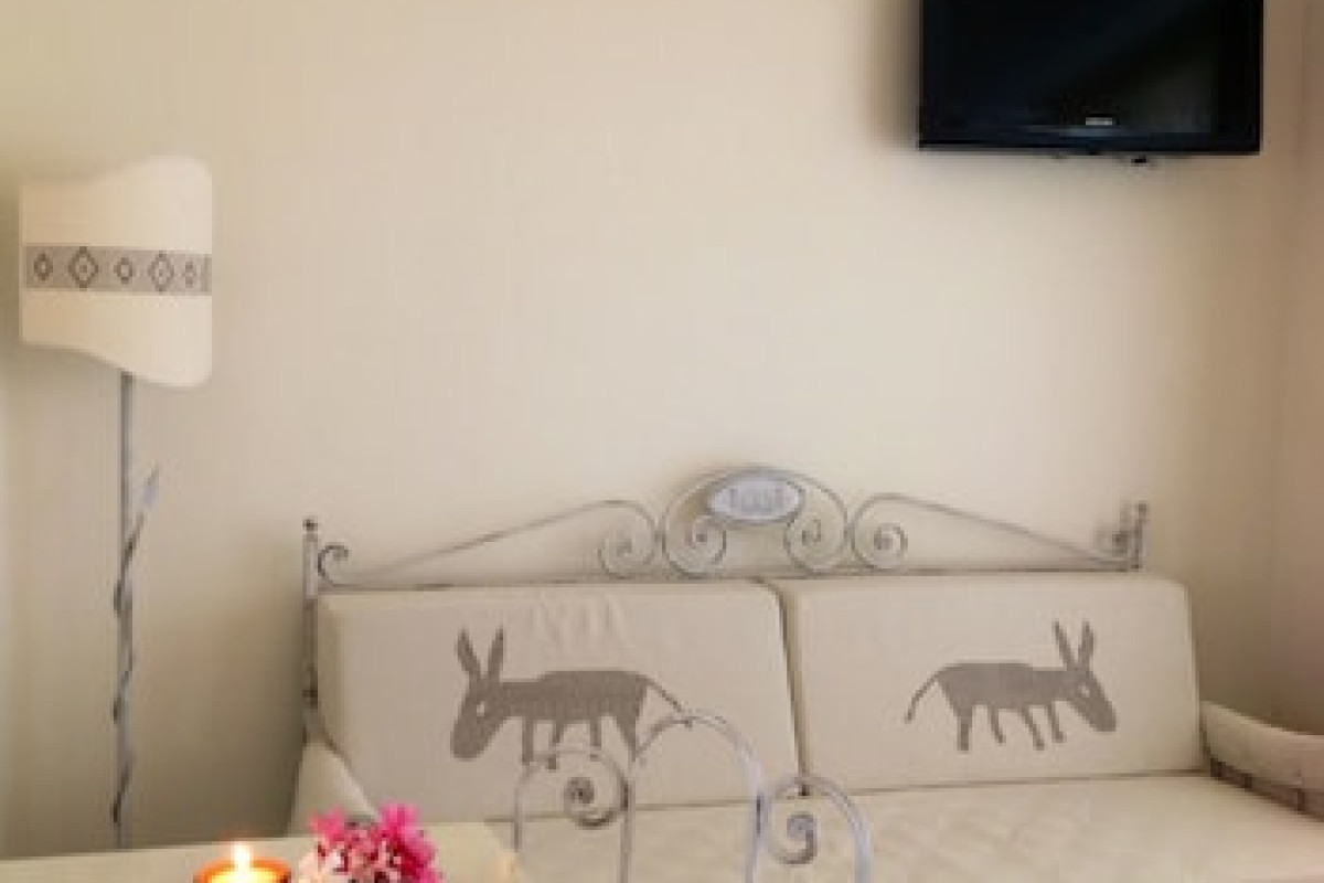 BEACH HOTEL BUDONI