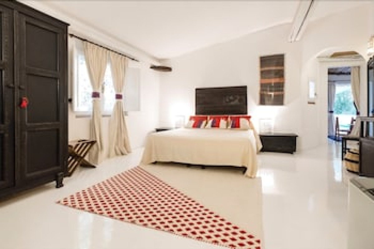 SU GOLOGONE EXPERIENCE HOTEL