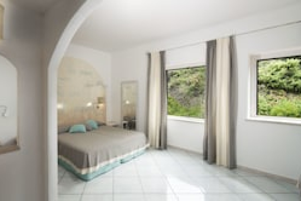 CORALLARO HOTEL