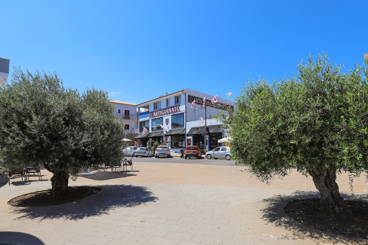 THE SQUARE CASTELSARDO