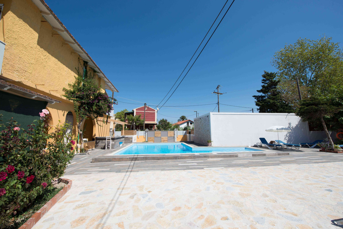 Kormoranos Hotel