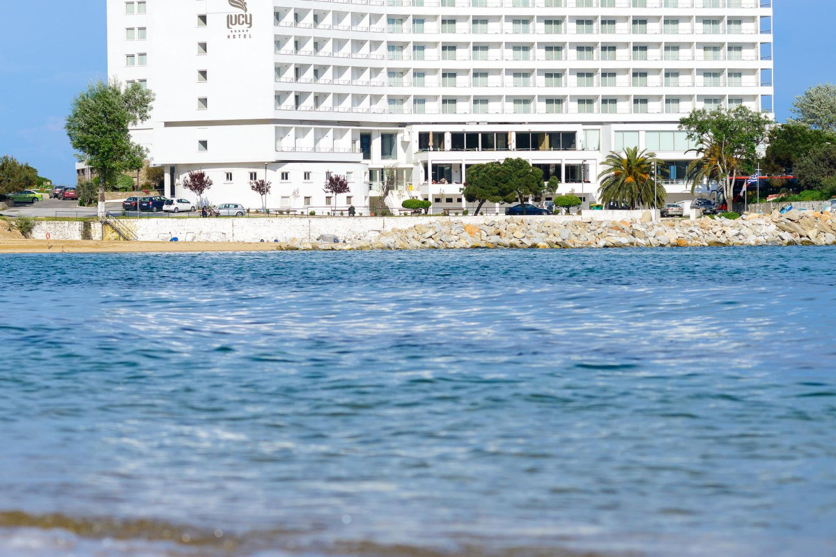 Lucy Hotel