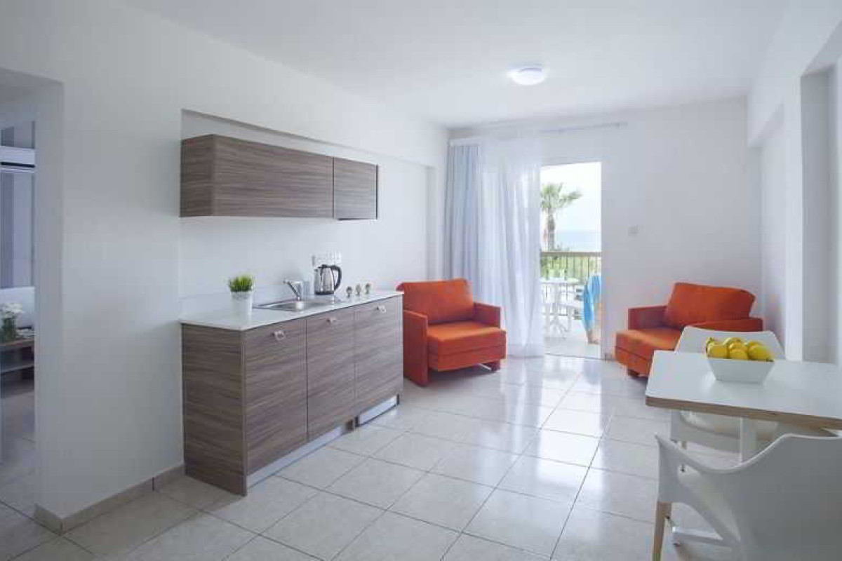 PRINCESSA VERA HOTEL APARTMENTS
