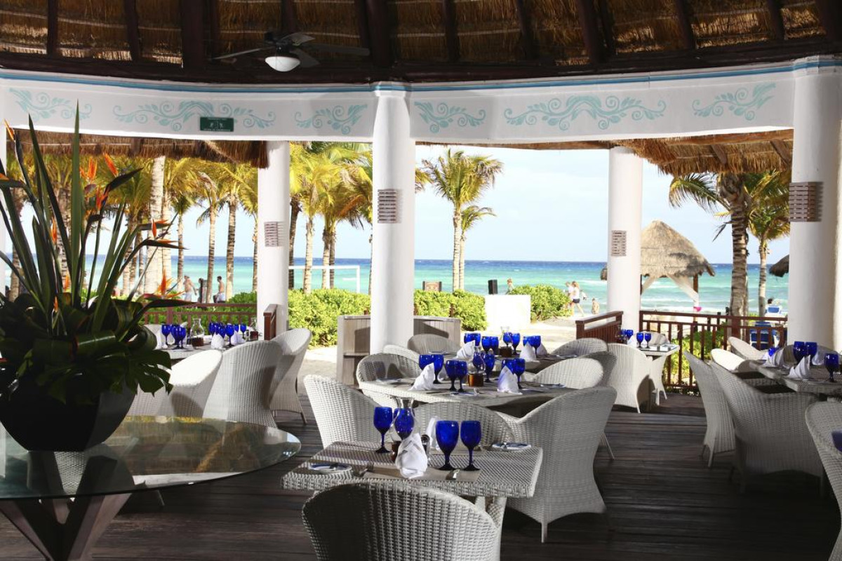 Sandos Caracol Eco Resort