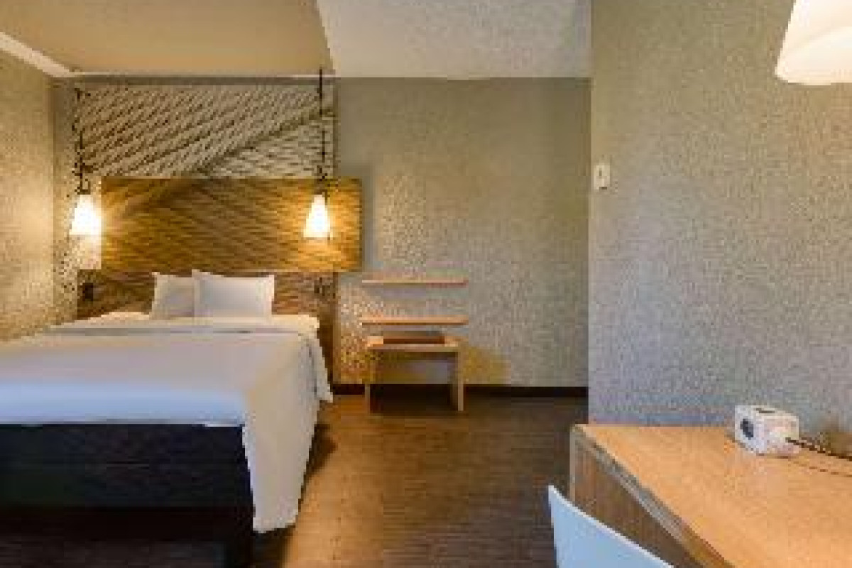 ibis Zurich City West Hotel