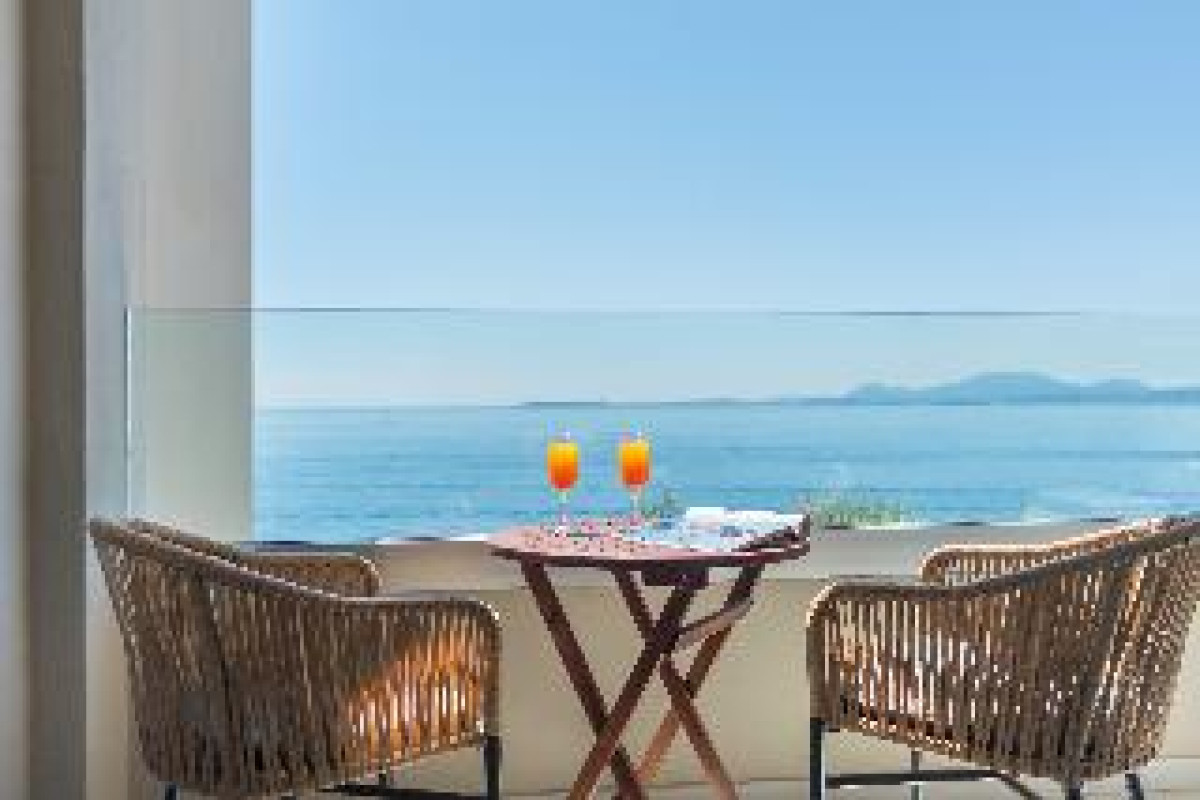 GOLDEN MARE RESORT