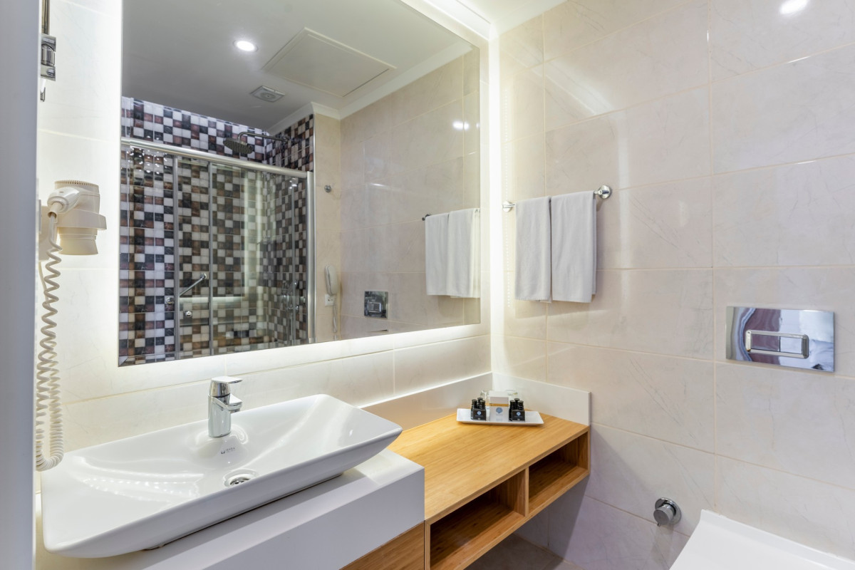 Dosinia Luxury