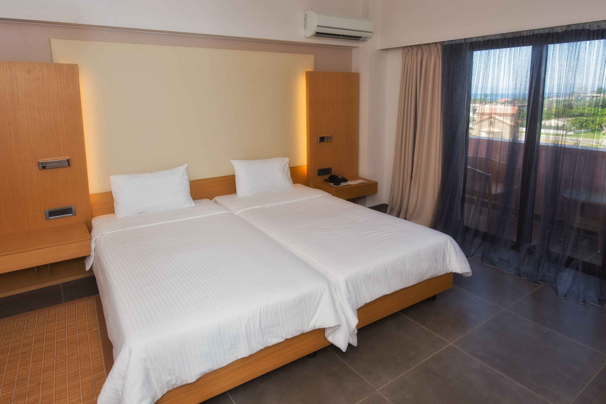 Elite City Resort
