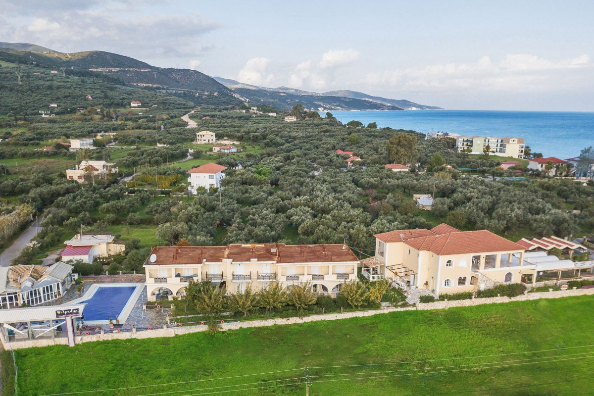 Aphrodite Studios & Apartments