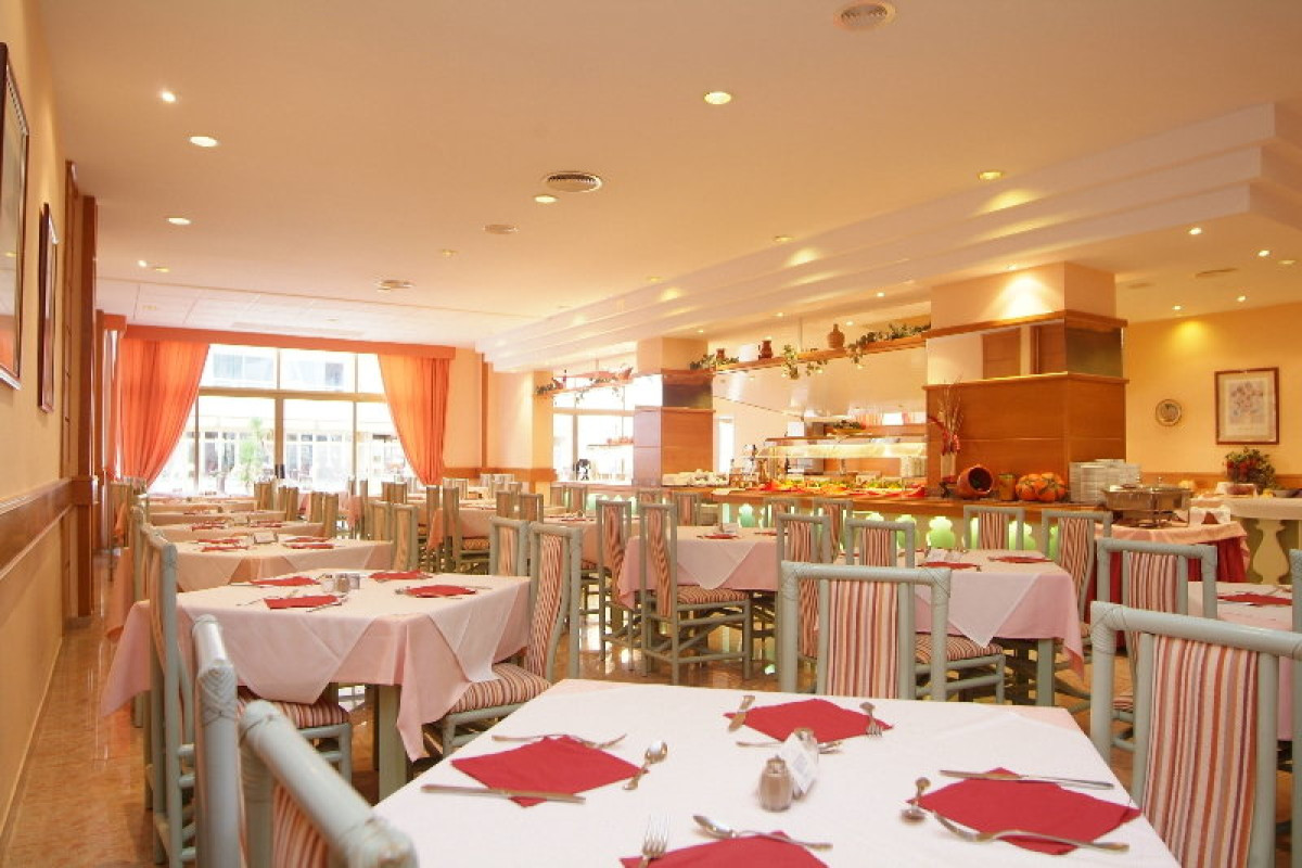 Grupotel Picafort Beach