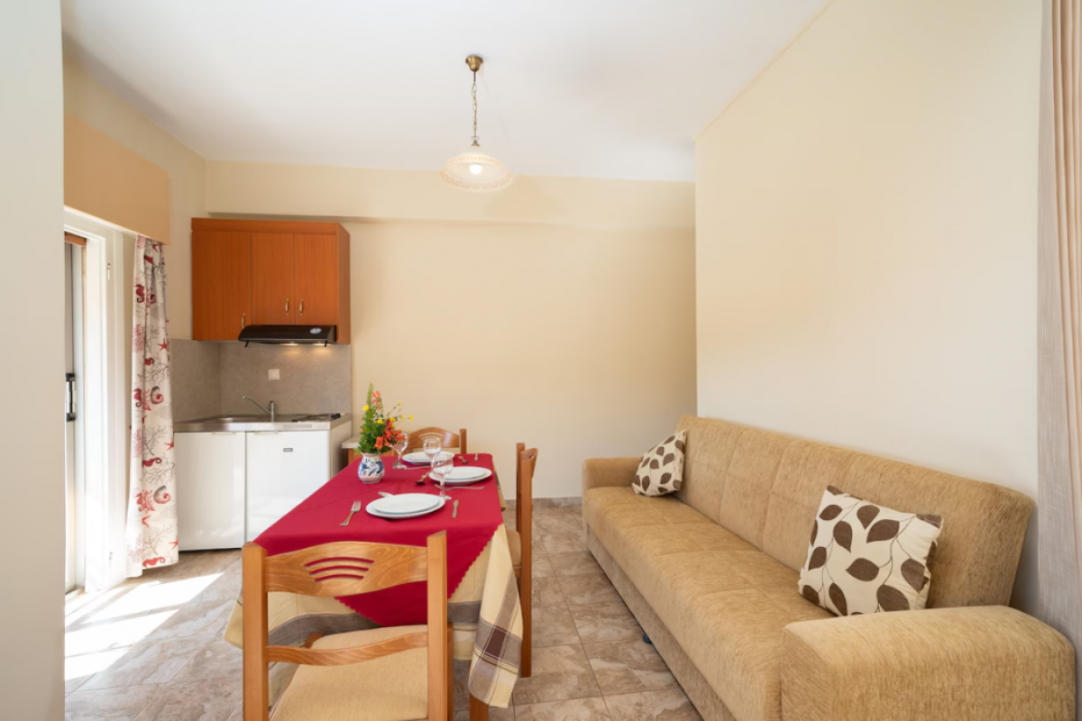 Lorenzo House Apartments