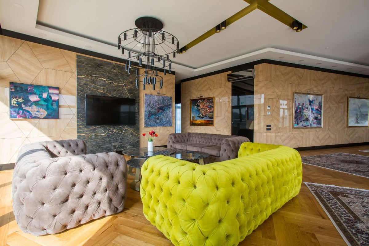 HOTEL PLATINIA