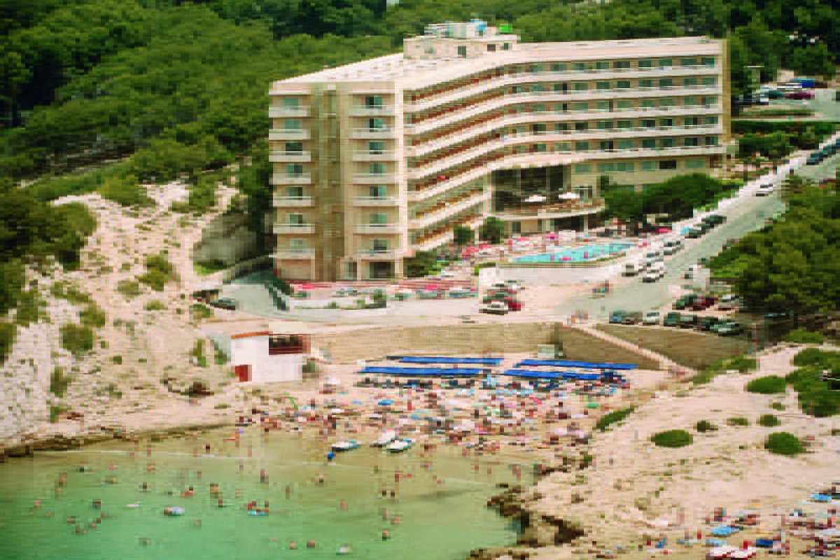 HOTEL CALA FONT