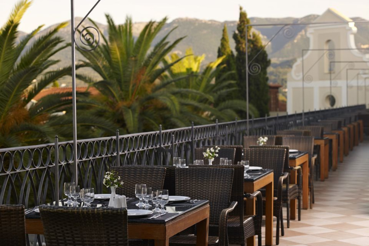 Roda Beach Resort  Spa