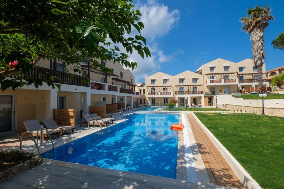 Akron Seascape Resort Hotel