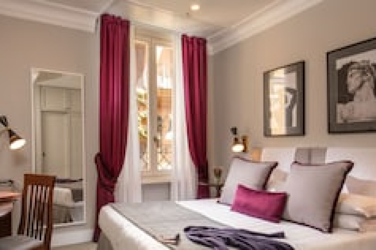 Condotti Boutique Hotel