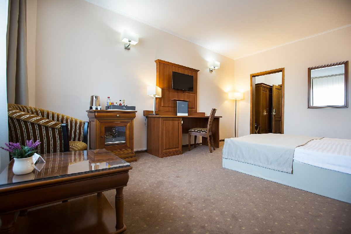 HOTEL ATHOS RMT