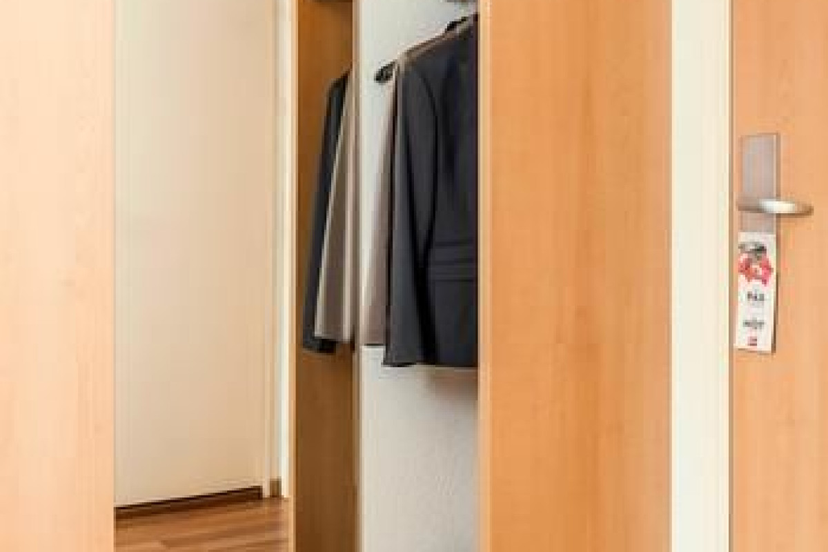 IBIS PARIS 17 CLICHY-BATIGNOLLES