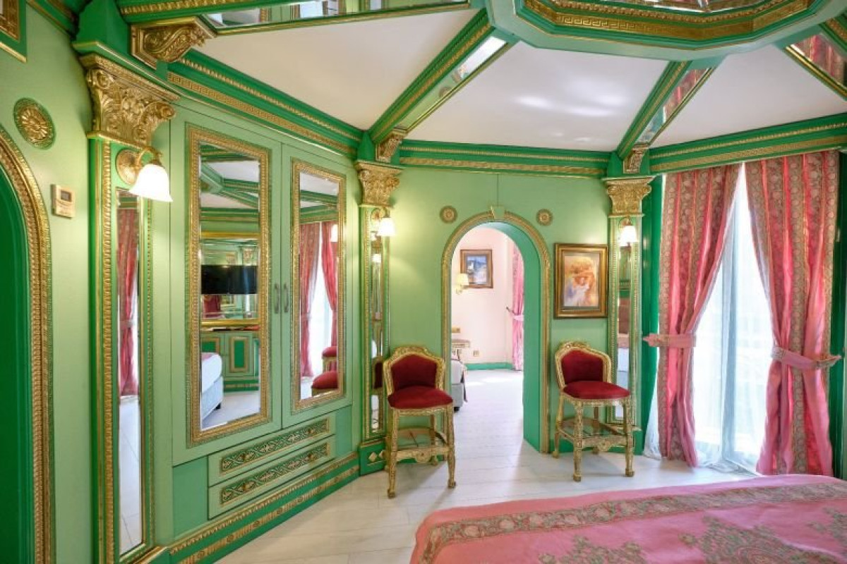 CLUB HOTEL SERA