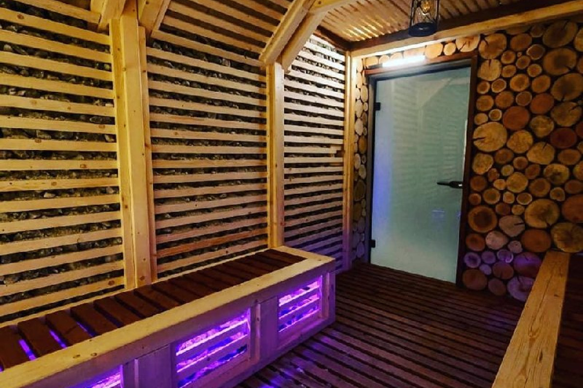 HOTEL ELEXUS PREDEAL