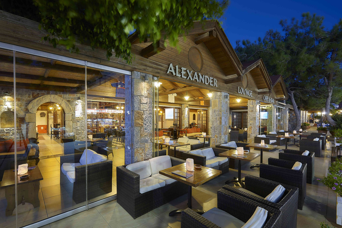ALEXANDER BEACH HOTEL and VILLAGE