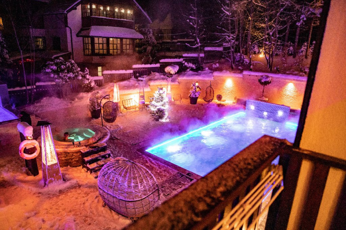 HOTEL ELEXUS PREDEAL