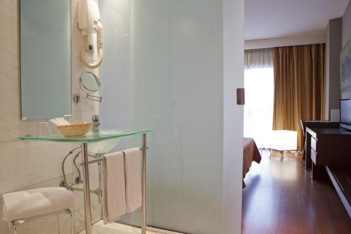 EUROHOTEL GRAN VIA FIRA