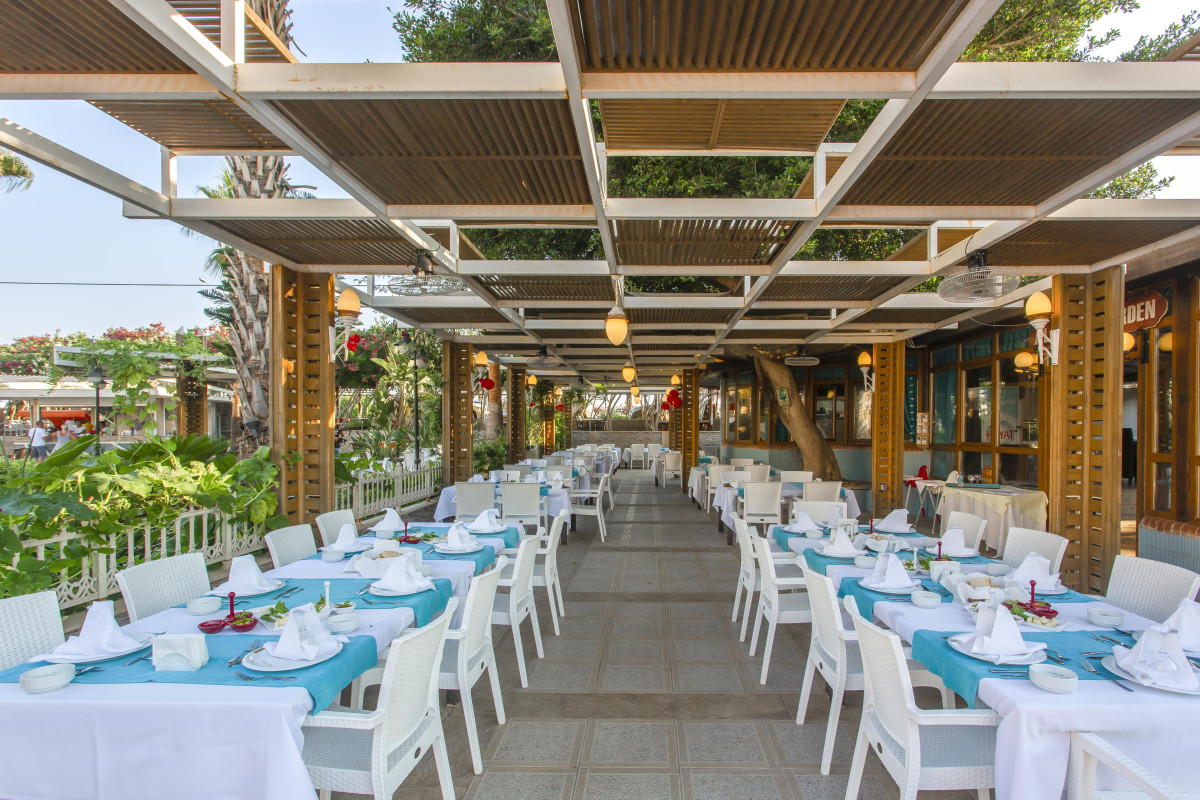 Doganay Beach Club