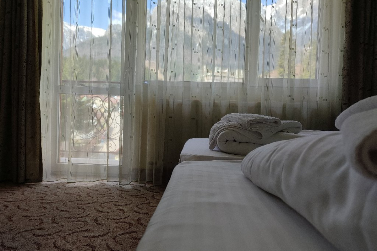 HOTEL IRI.