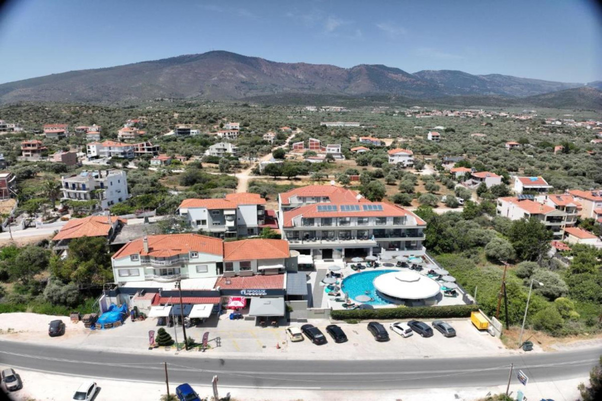 The Dome Luxury Hotel