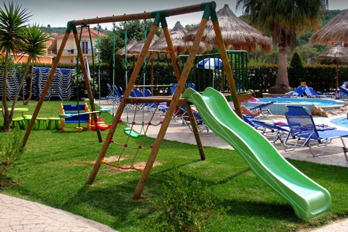 Aparthotel Plaza Pallas (Tsilivi) (F)