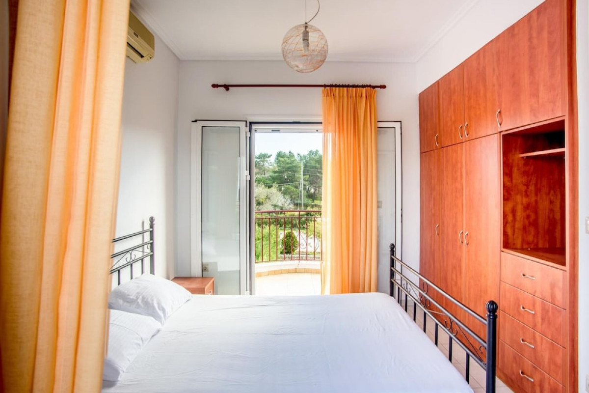 VILLA EUROPE THIA IN IONIAN ISLANDS