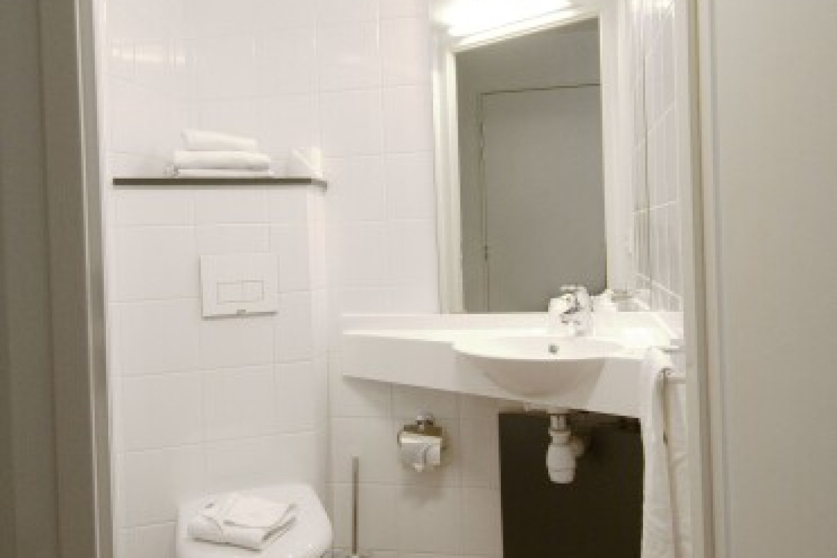 Lodge In MIS