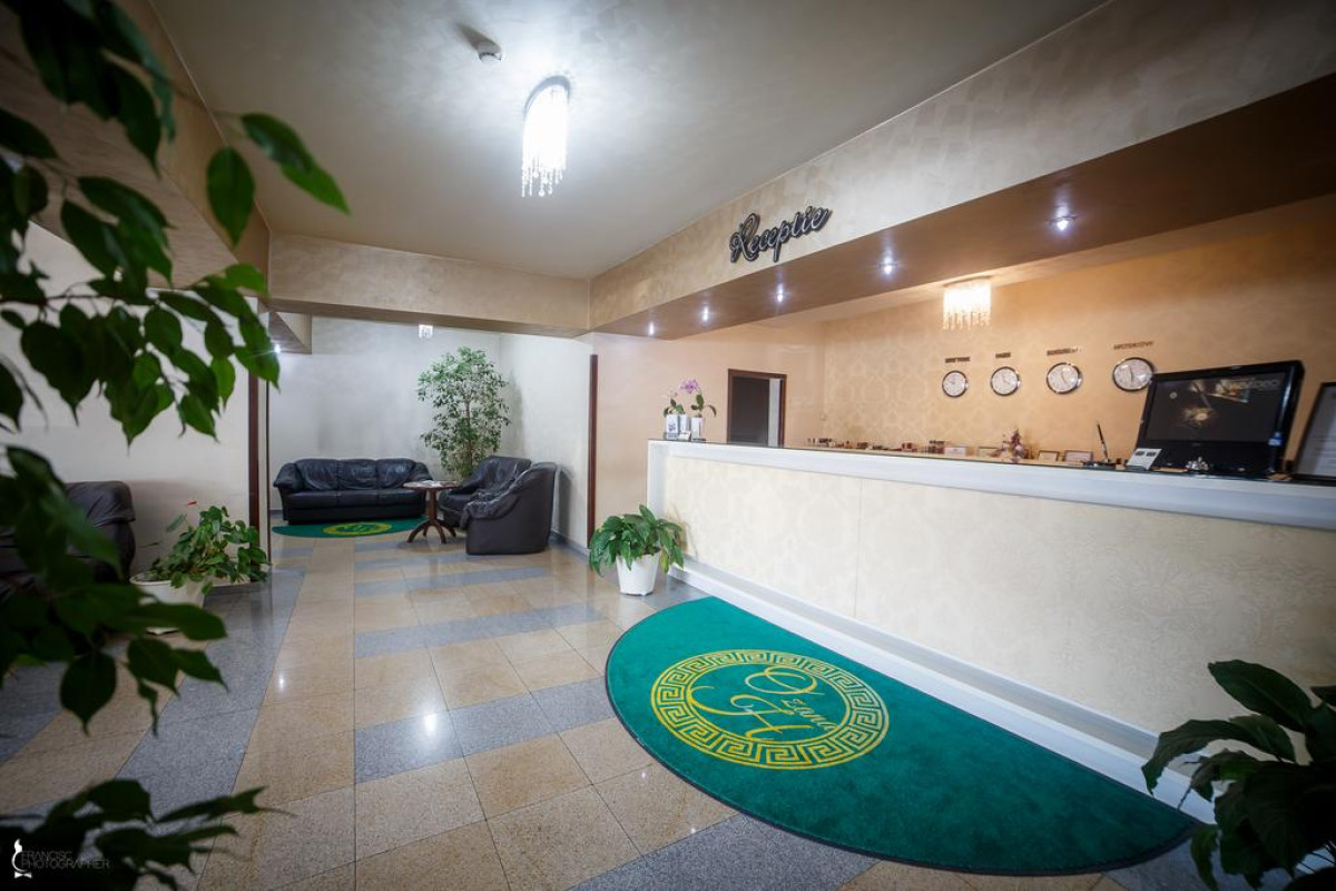 HOTEL OZANA
