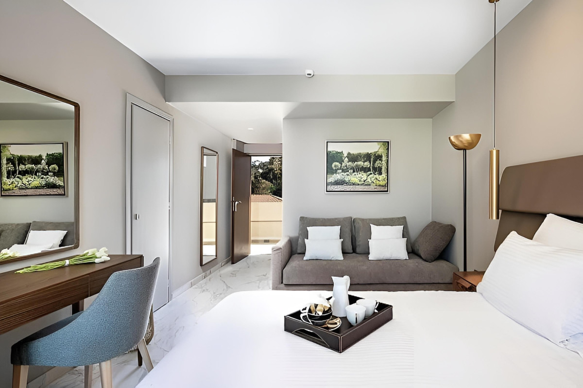 PORTO PLATANIAS BEACH LUXURY SELECTION