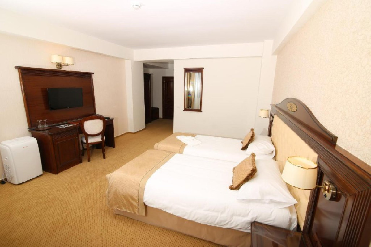 HOTEL CARMEN.