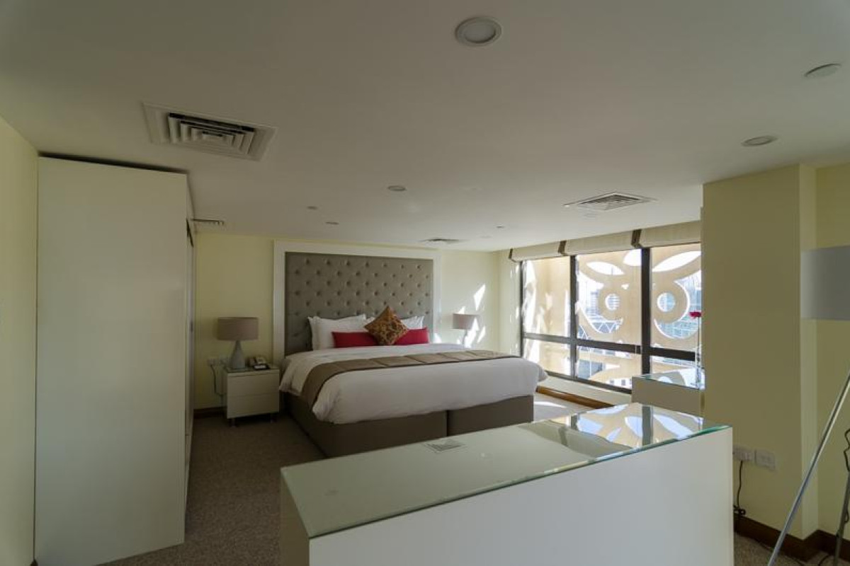 RODA AMWAJ SUITES