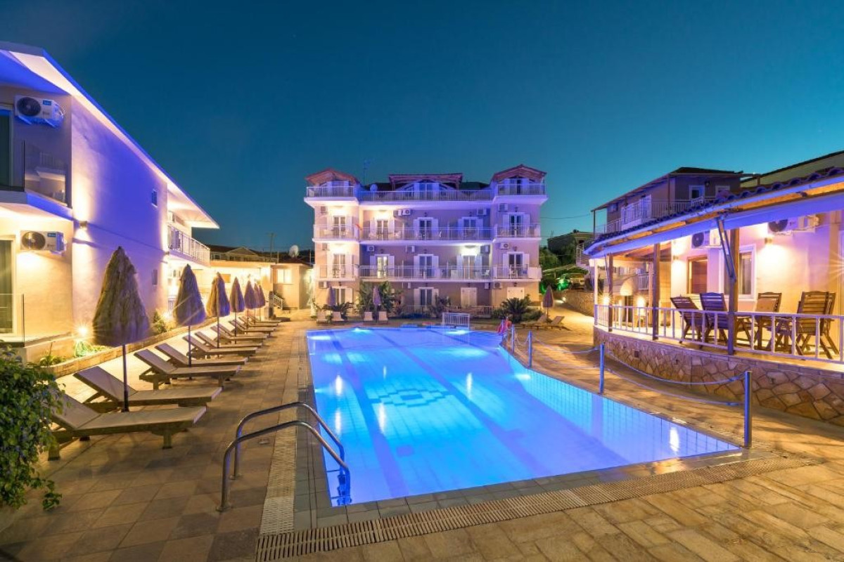 Aparthotel Ammoudi