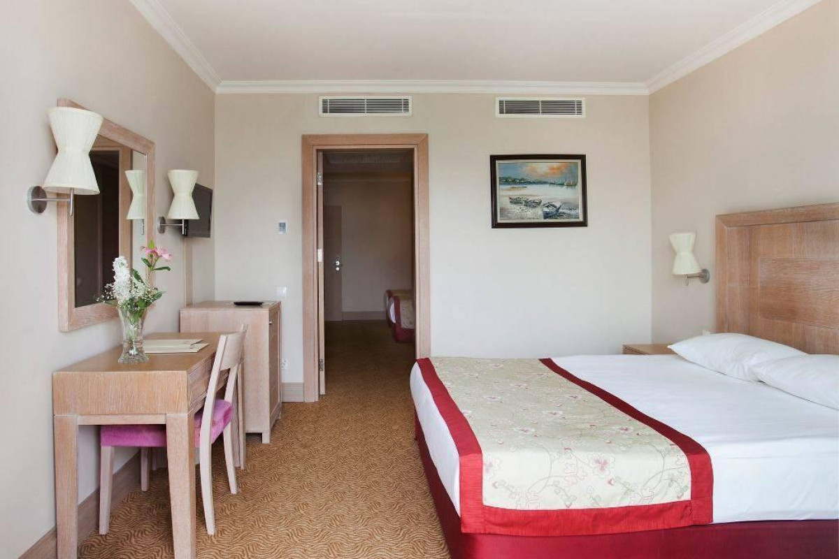 ORANGE COUNTY RESORT HOTEL BELEK