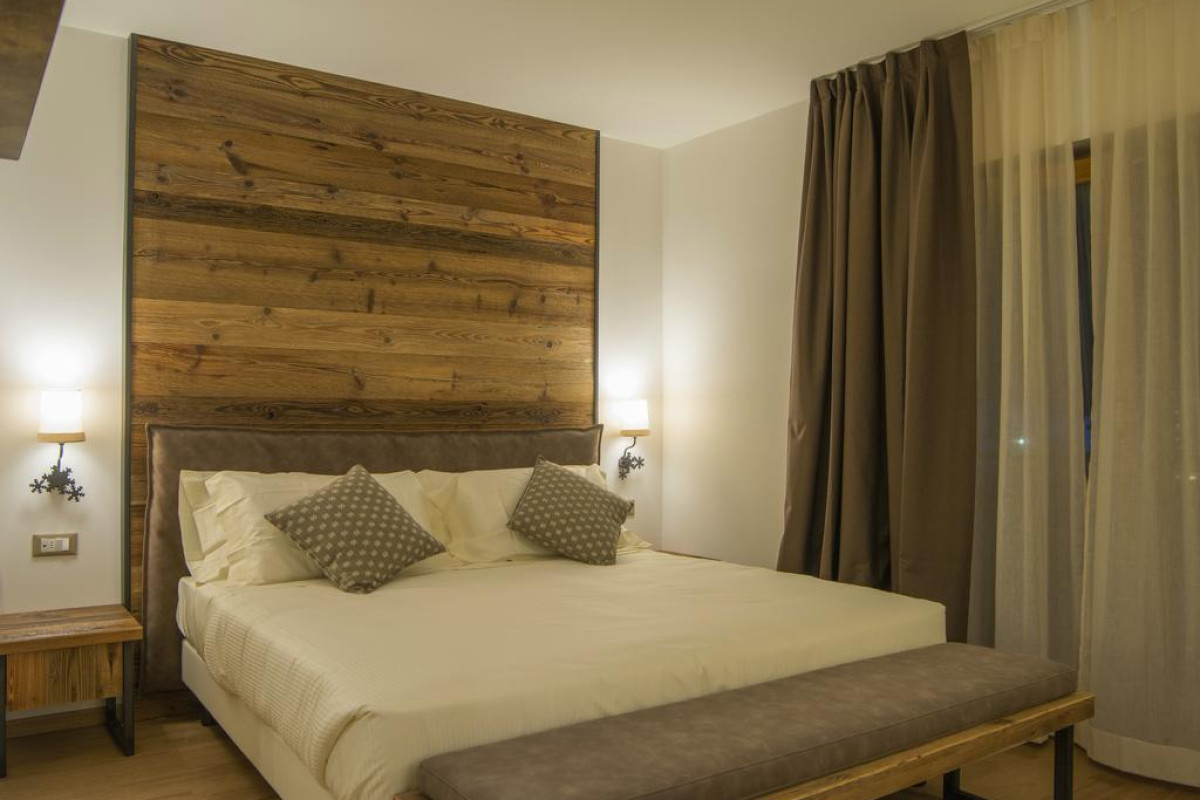 HOTEL GARNÌ CAMINETTO