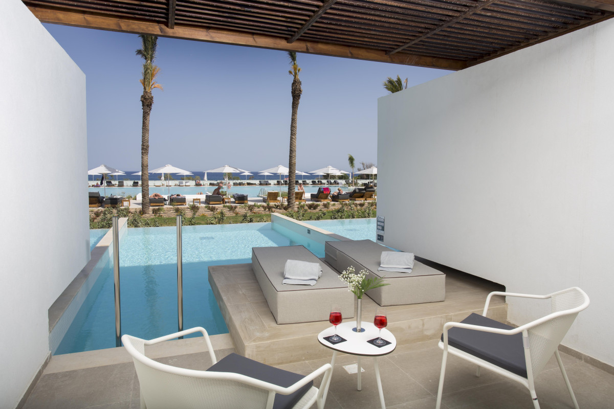 Gennadi Grand Resort