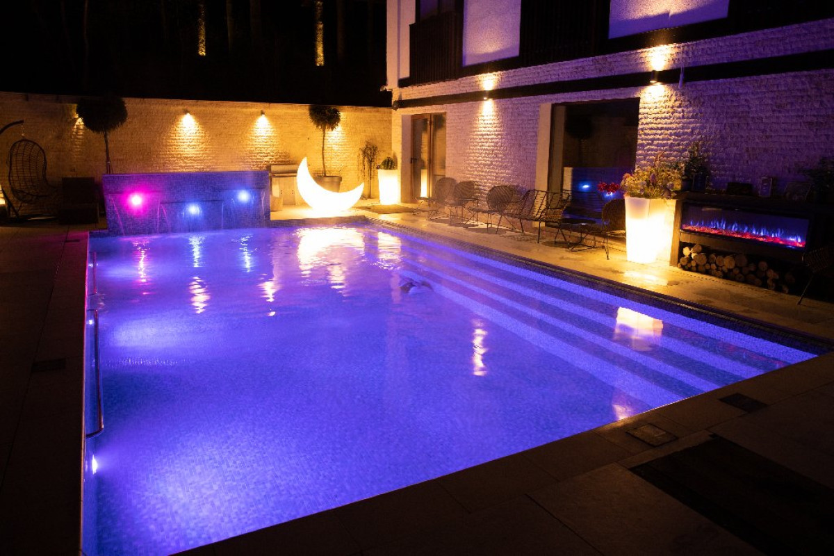 HOTEL ELEXUS PREDEAL