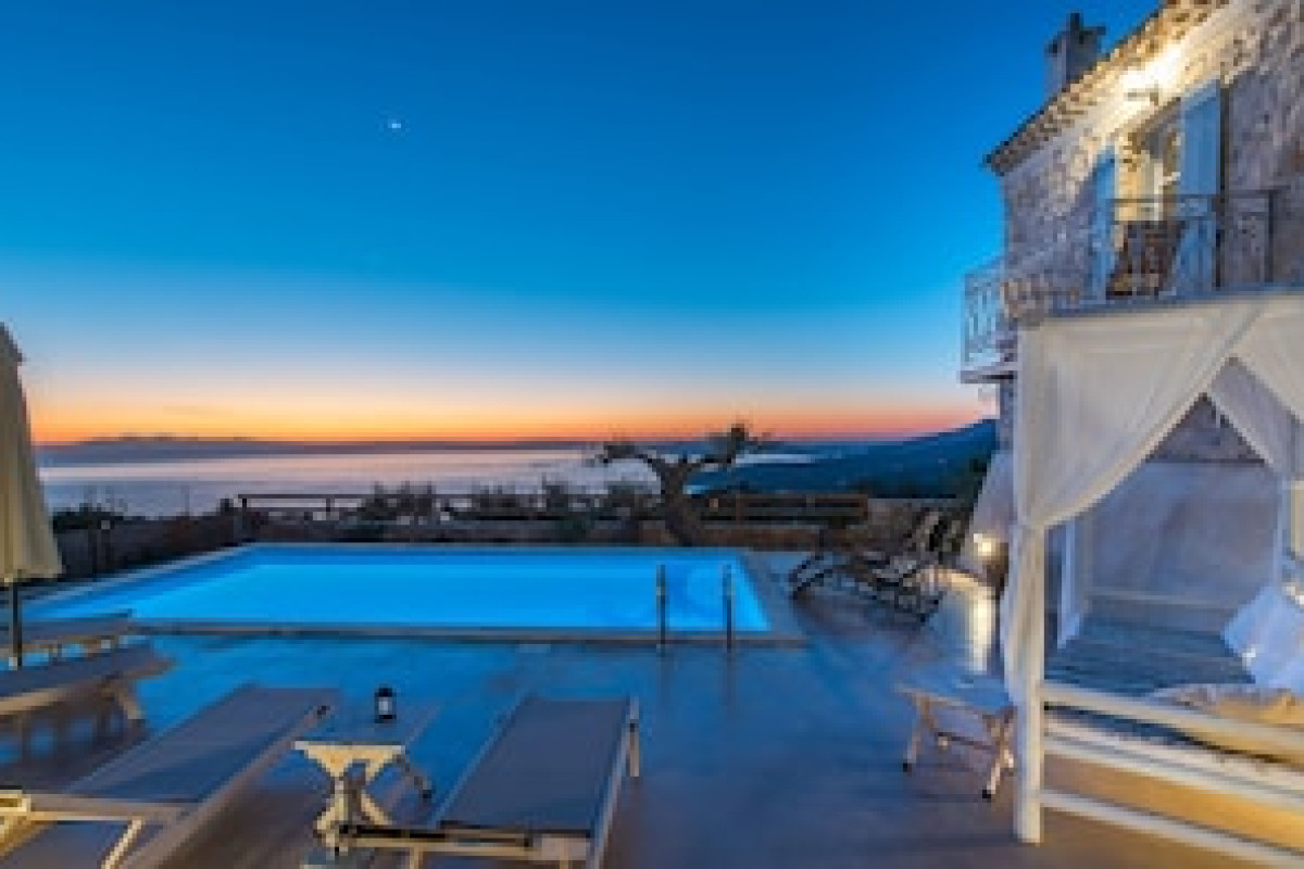 ARIA VILLA