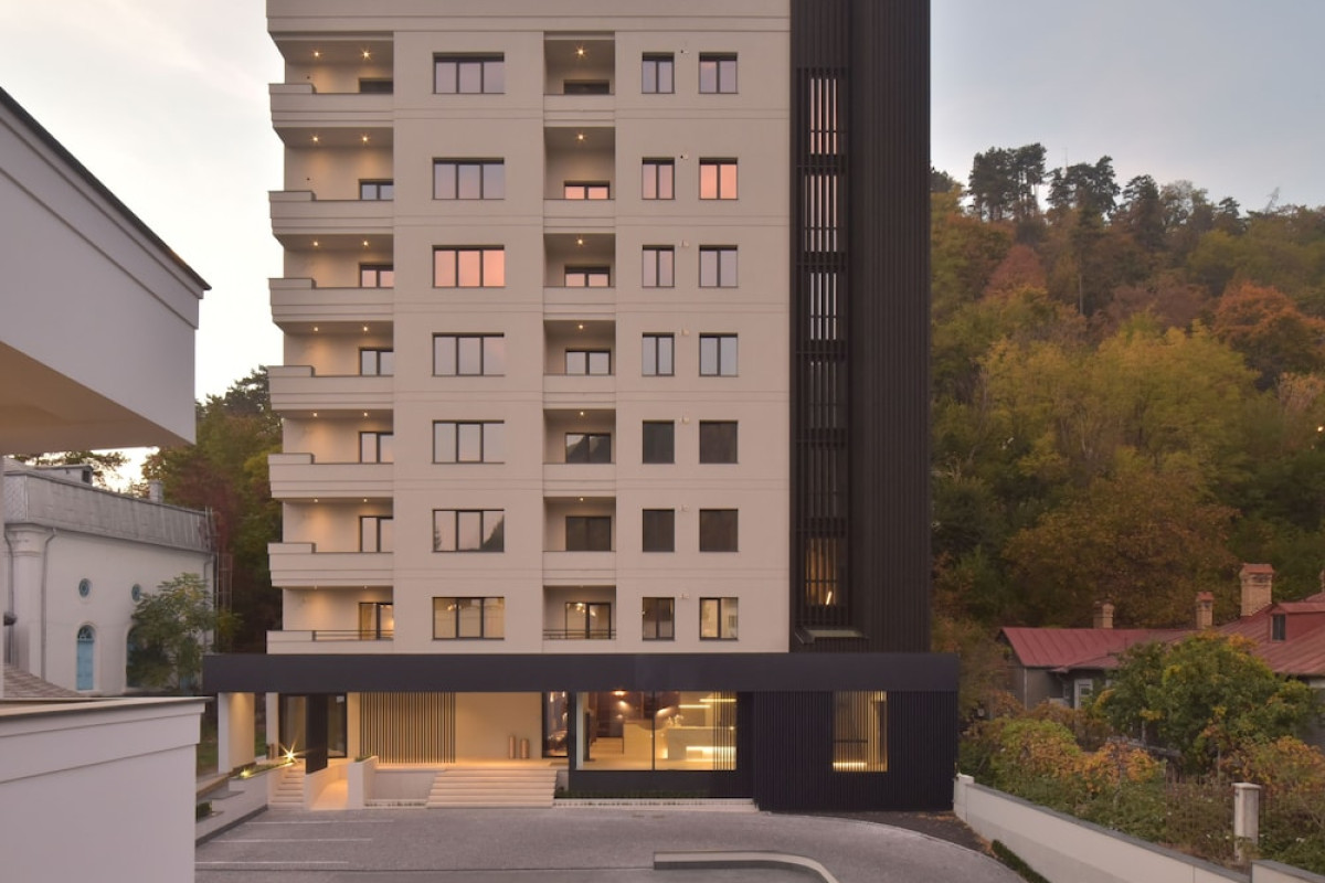 ATLAS APARTHOTEL